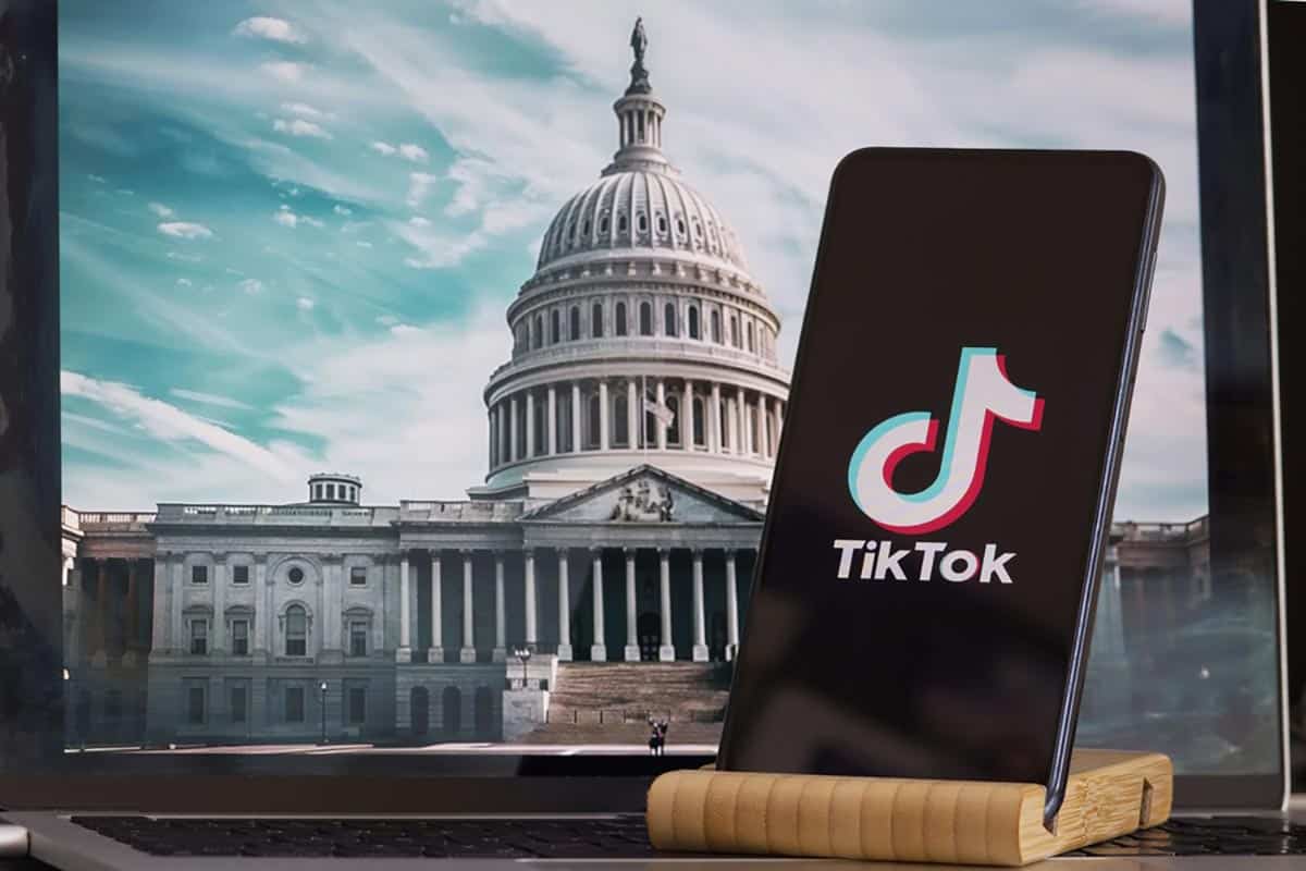 Why are people saying Jews are 'behind' the ban of TikTok? - Unpacked