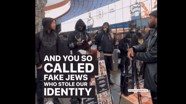 Radical Hebrew Israelites spew antisemitism outside the Barclay Center in Brooklyn on December 3, 2022. (Screenshot: Michael Rapaport via Twitter)